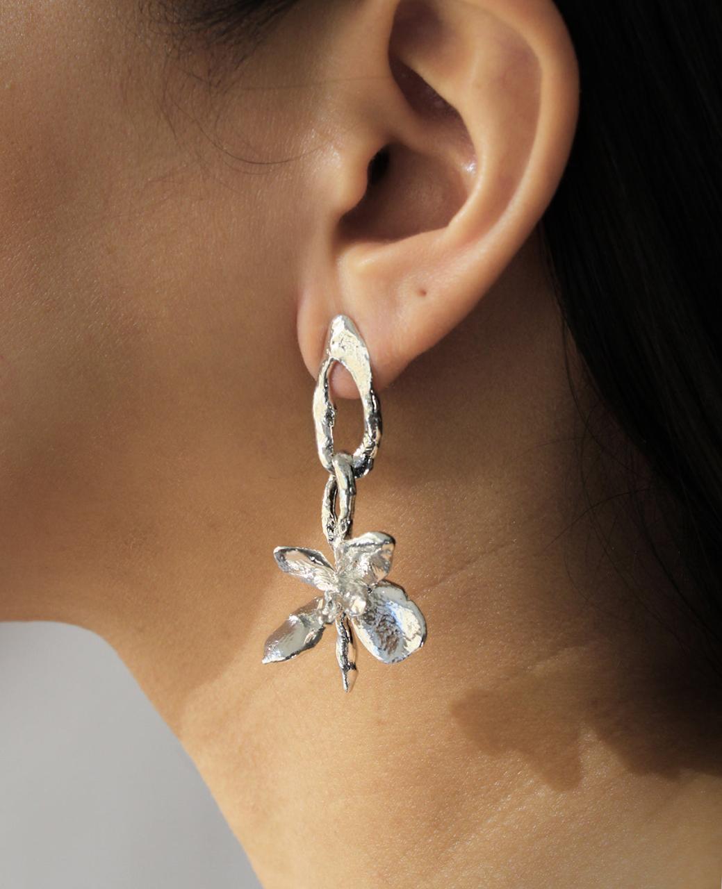 ORA-C jewelry | CHUNKY LILIES // silver earrings